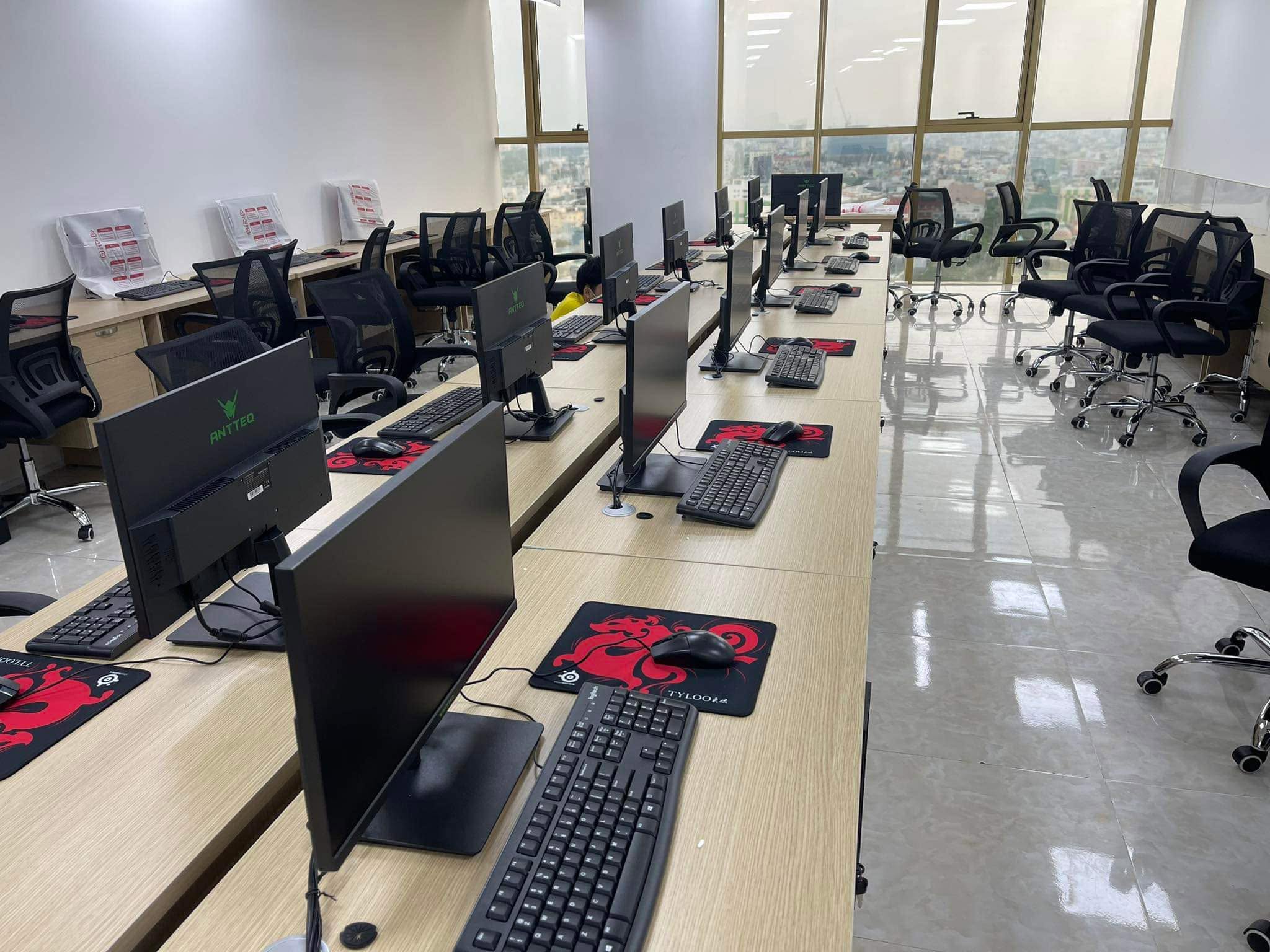 Thiết bị cho doanh nghiệp mở rộng